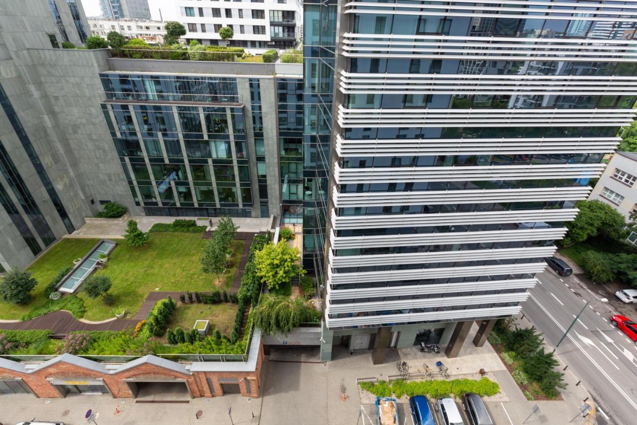 City Center Apartments Grzybowska With Parking By Noclegi Renters Варшава Екстер'єр фото